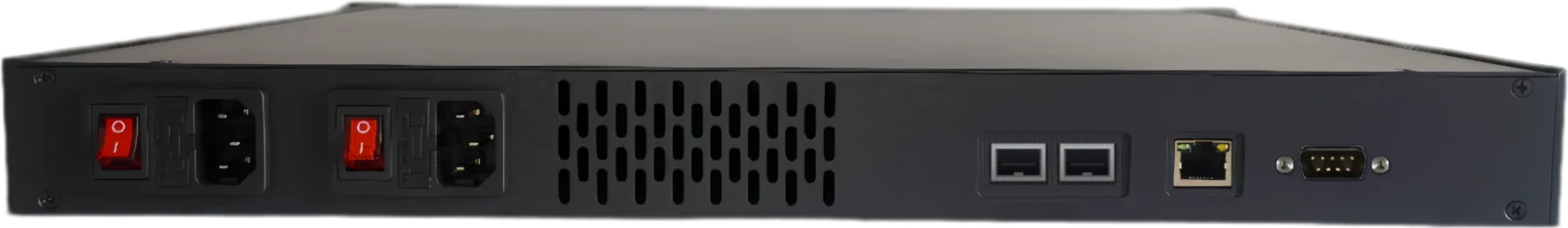RockBrain USB Server Gen-3 后面板:双电源输入及开关、2 个 SFP+ 万兆业务接口、BMC 管理网口与串口
